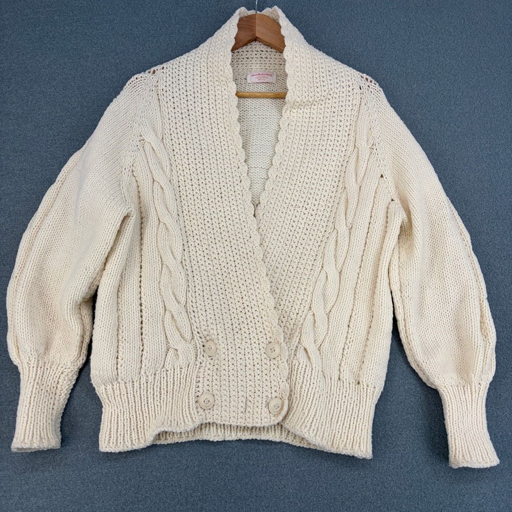 Vintage Chunky Cable Knit Cardigan Cream Medium Fisherman Grandmacore Handmade